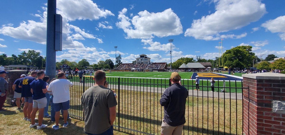 Had a great game day visit today at Franklin College. Thank you to <a href="/TeamworkQB/">Teamwork QB</a> for the opportunity.
<a href="/FCGrizFootball/">Franklin College Football</a> 
<a href="/CoachHillGriz/">Daniel Hill</a> 
<a href="/Procom_MLeonard/">ProCom Mike Leonard</a>