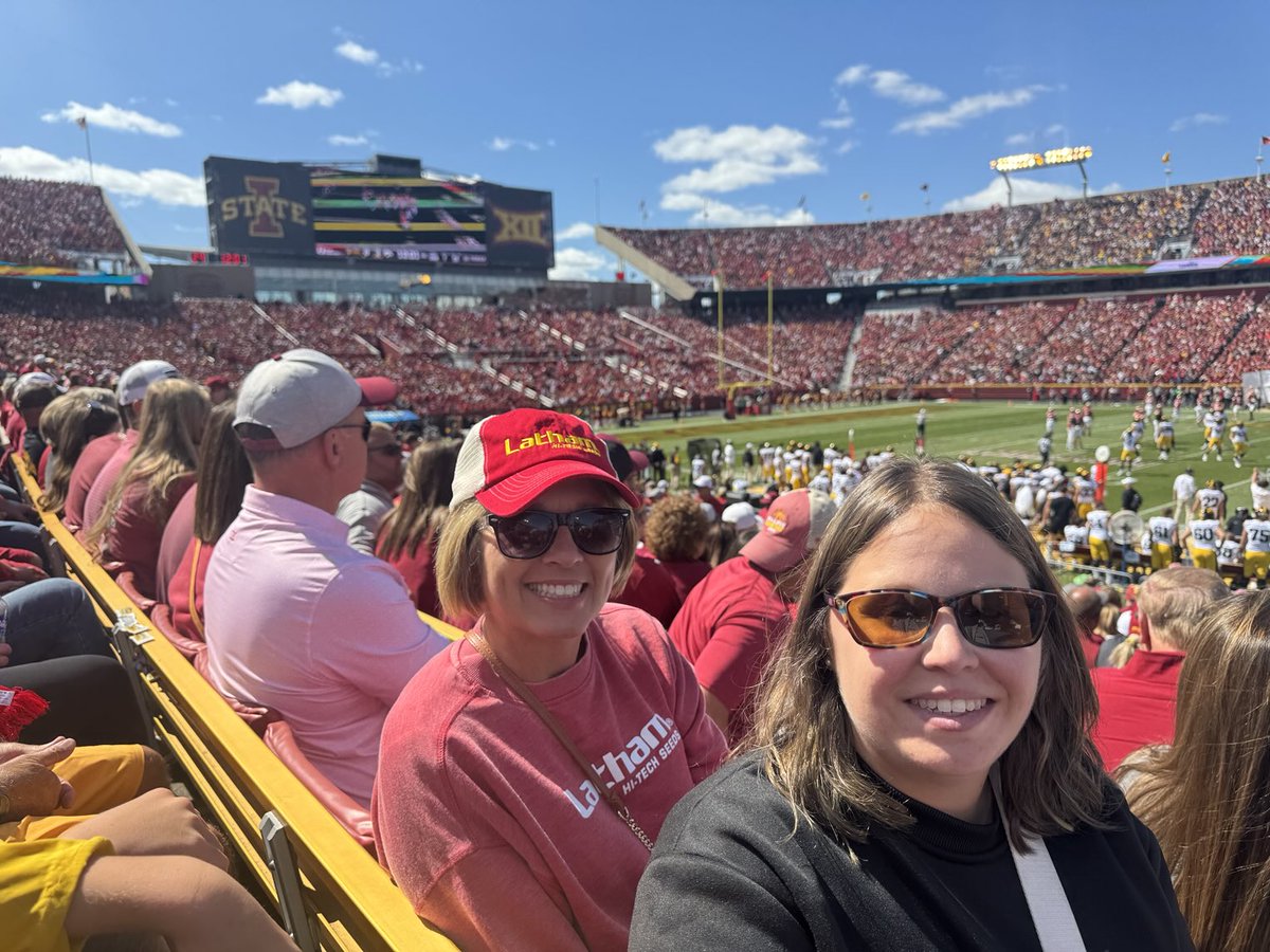 It’s a Cyclone State! ❤️💛🌪️