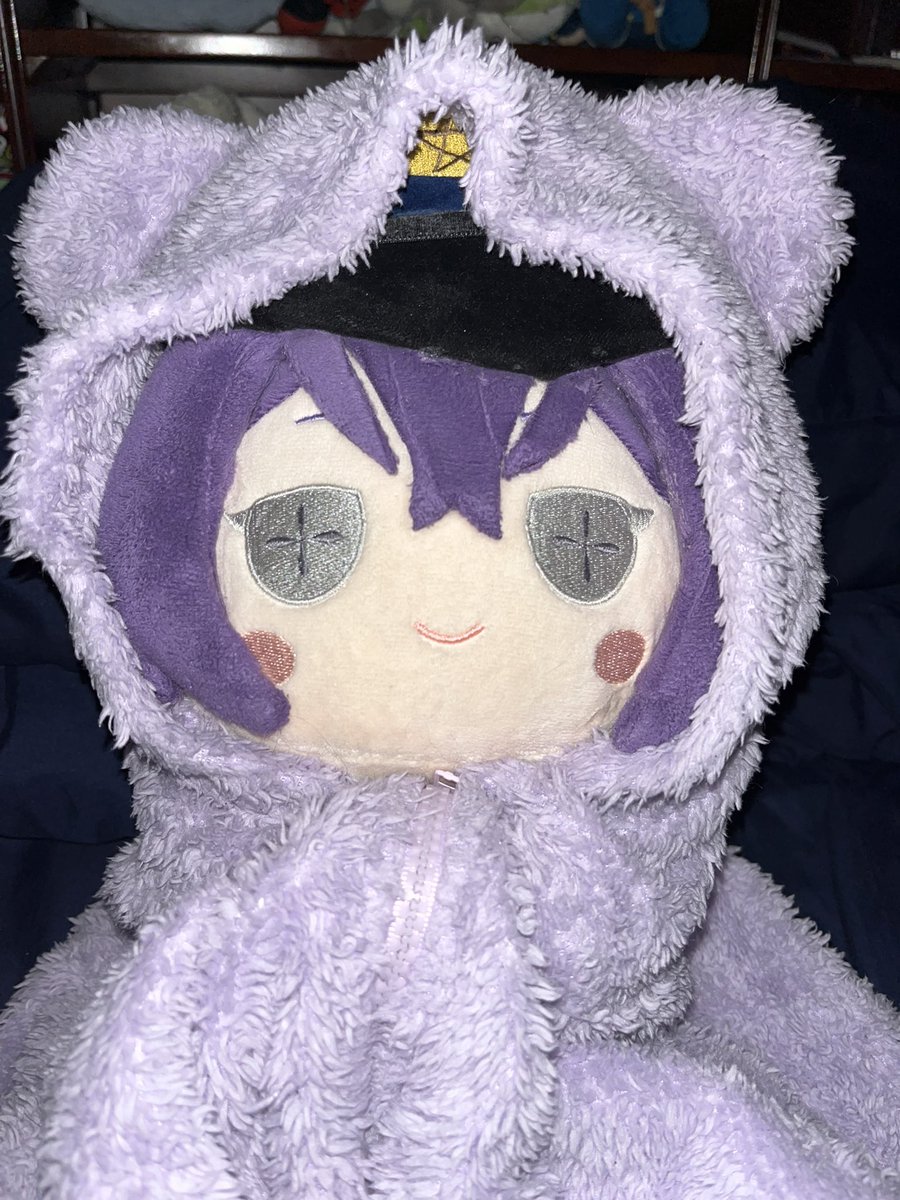Auro Zoro 💜 Your Military Android VTuber! (@aurozoro) on Twitter photo Me when I'm feeling soft and vulnerable after an incredibly exhausting day Me when I'm feeling soft and vulnerable after an incredibly exhausting day