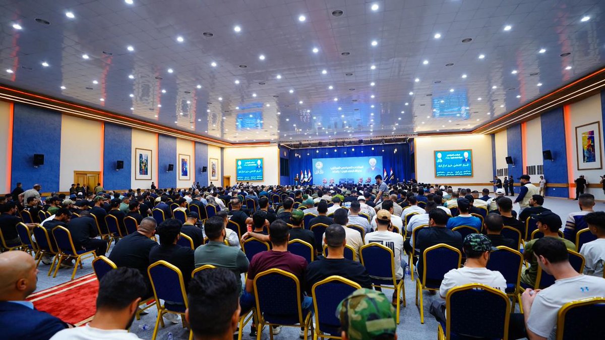 المنتدى السياسي لحركة الصادقون يعقد ندوته الانتخابية في بغداد

في أجواء تعبّر عن العزم والإصرار على المضي بمسيرة الإصلاح وبناء الدولة، عقد المنتدى السياسي المركزي لحركة الصادقون، اليوم السبت، ندوته الانتخابية في قاعة الشهيد مهدي الكناني بالعاصمة بغداد، وسط حضور جماهيري واسع