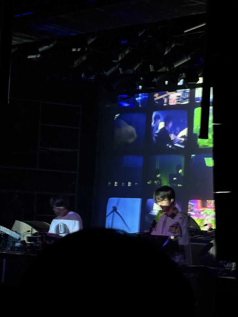 ajitouda's tweet photo. パソコン音楽クラブ、最高だ https://t.co/zc5TfPiEVt