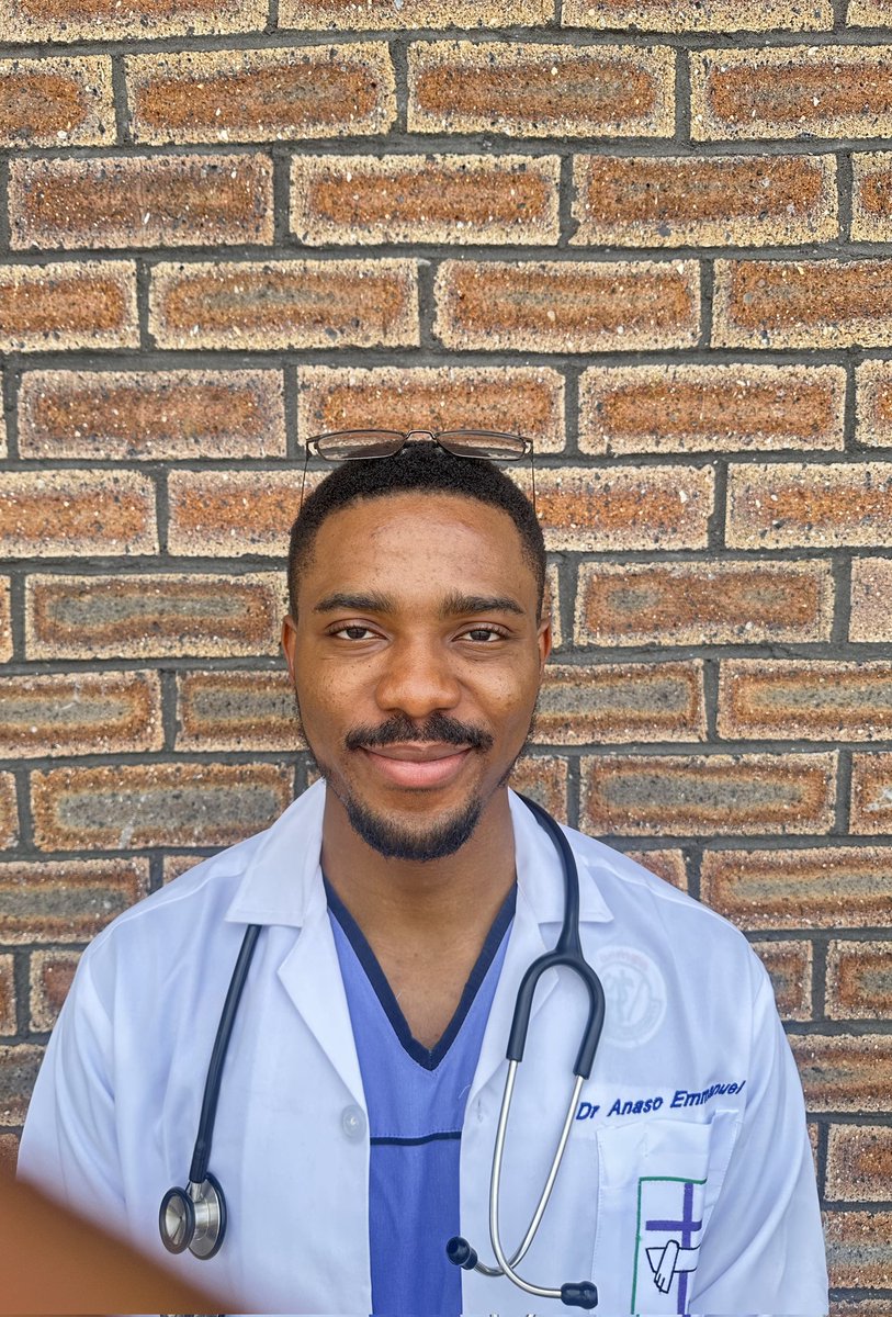 AnasoEmmanuel's tweet image. This Doctor will see you now 🤭

Anatomy ✅️
Biochemistry ✅️
Physiology ✅️
Pathology ✅️
Pharmacology ✅️
Obstetrics and Gynecology ✅️
Paediatrics ✅️
Medicine ✅️
Surgery ✅️
Community Medicine ✅️

Reintroducing...
Dr. Anaso Emmanuel
MBBS; Nigeria.