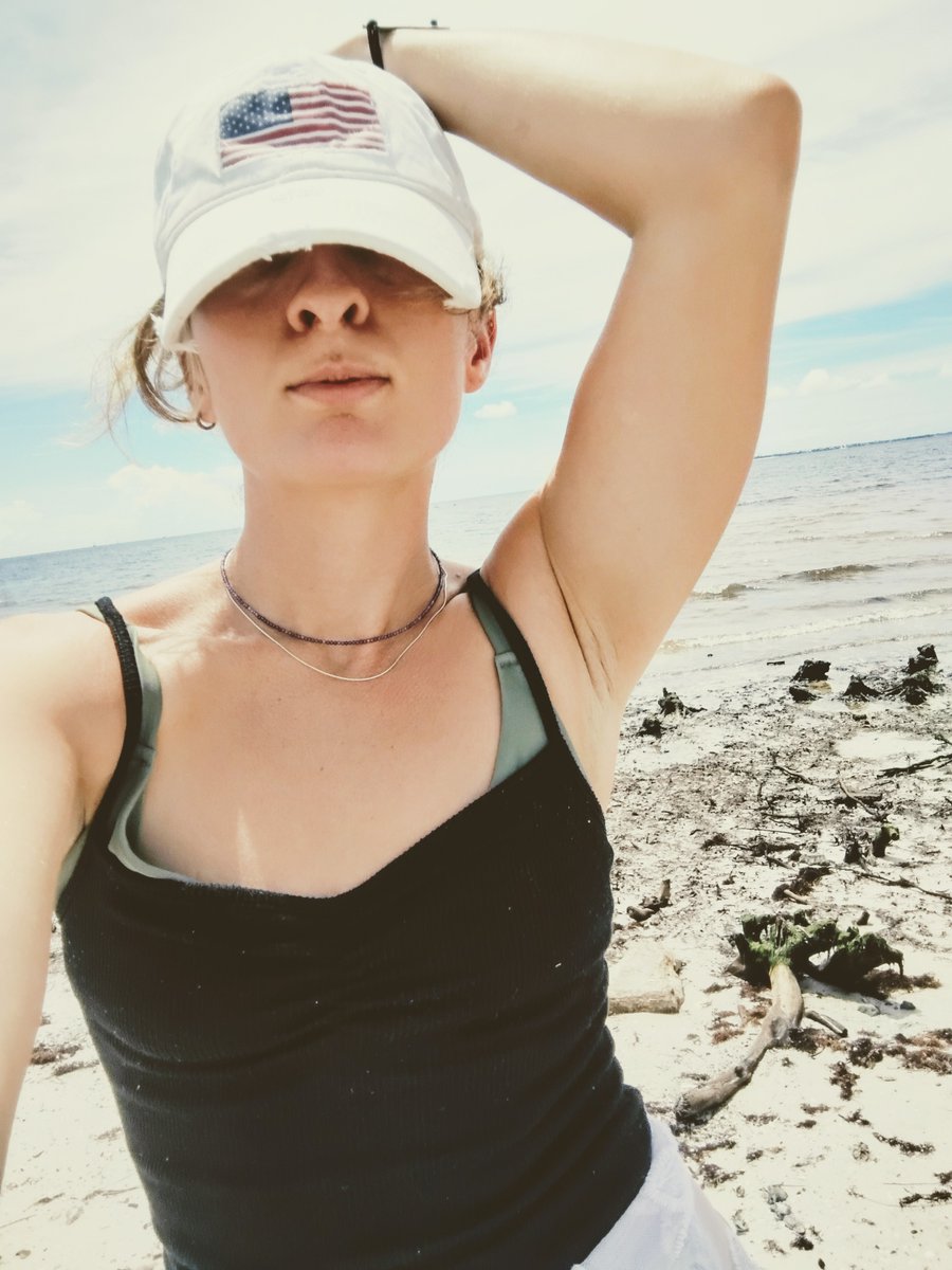 zakhvatayev's tweet image. U can have ur desert, ur mountains, your steppe, but these beaches are mine. #swflstrong #dod