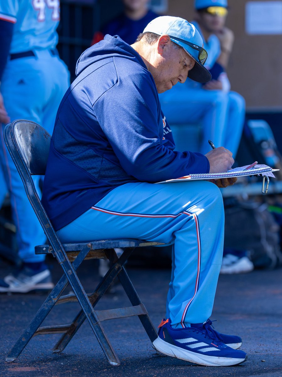 PimaAthletics's tweet photo. We were very fortunate and honored to have him serve on the baseball staff for the last four years. He brought a joy and a passion to the game of baseball that was unmatched.
THANK TOU COACH O!!!
#RIPCoachO #AztecTOUGH https://t.co/lJbGNgKuYO