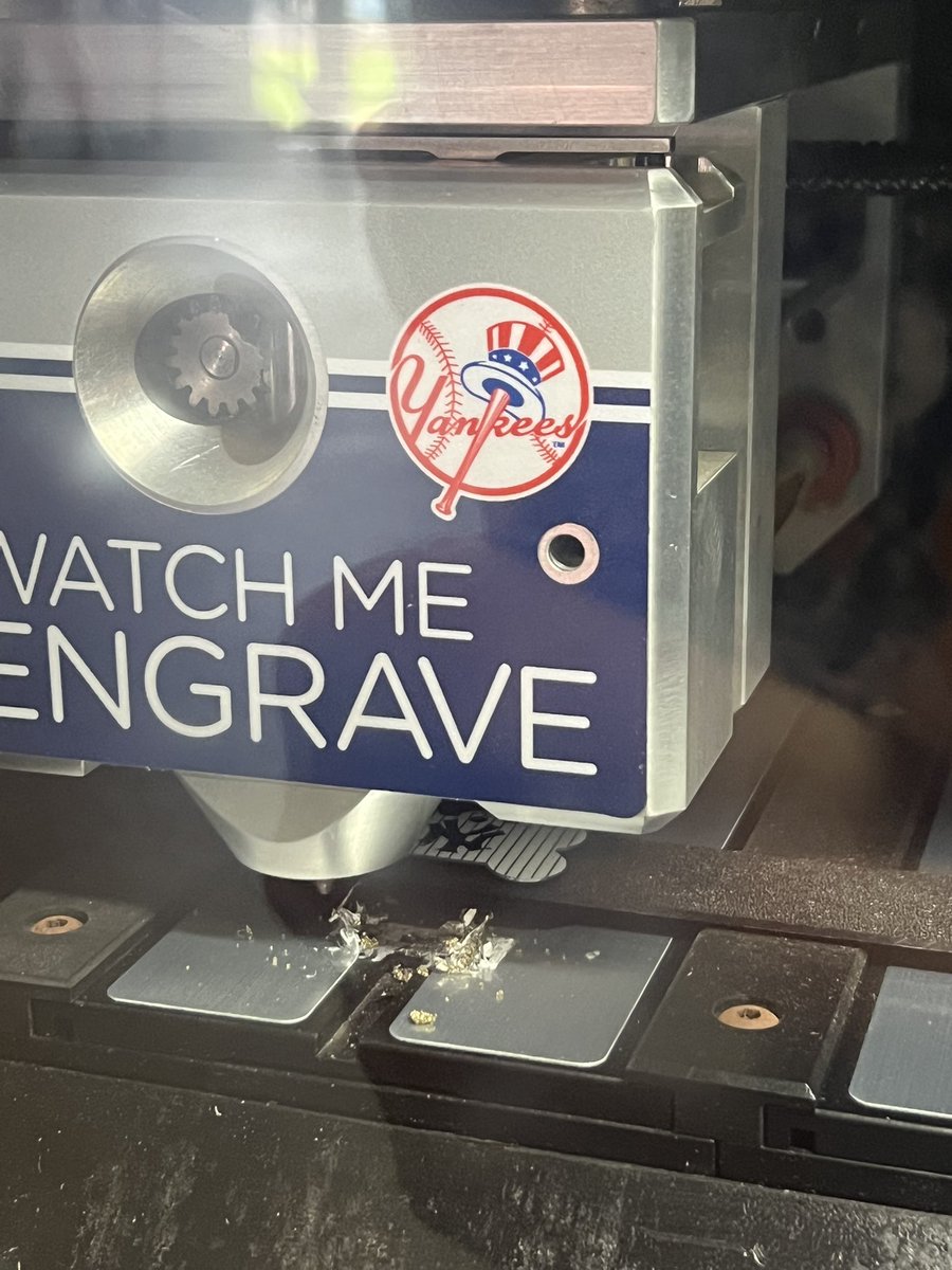 LozKiely's tweet photo. @Yankees @yankeestadium i’ve purchased a dog tag and the machine hasn’t released it - nobody seems to know how to open it. Any help? 😊 https://t.co/9ibk7R2z5u