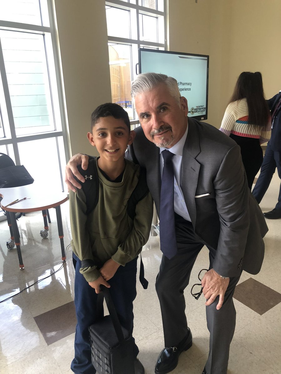 Lorena Alvarez-Badillo (@badillo_mrs) on Twitter photo Thank you to Superintendent Dr. De La Torre and Risk Management Director Jake Valtierra for visiting with our faculty & staff and keeping us well-informed about our health benefits. 💙 #WellnessMatters <a href="/DelValleES_YISD/">Del Valle Elementary</a> Thank you to Superintendent Dr. De La Torre and Risk Management Director Jake Valtierra for visiting with our faculty & staff and keeping us well-informed about our health benefits. 💙 #WellnessMatters <a href="/DelValleES_YISD/">Del Valle Elementary</a>