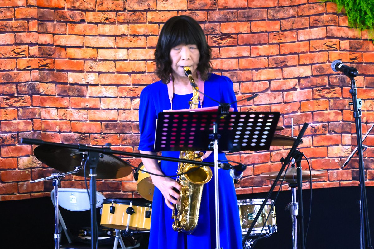 sharaku3846's tweet image. 埼玉県宮代町　第42回宮代町民祭り（８月23‣24日撮影）
おはようございます。
御祭り2日目スタート。今日も暑いので室内のロビーコンサートを中心に楽しみました。
２日目ロビーコンサート最初はMonamiの皆様です。
#みやしろまち #Monami #第42回宮代町民祭り