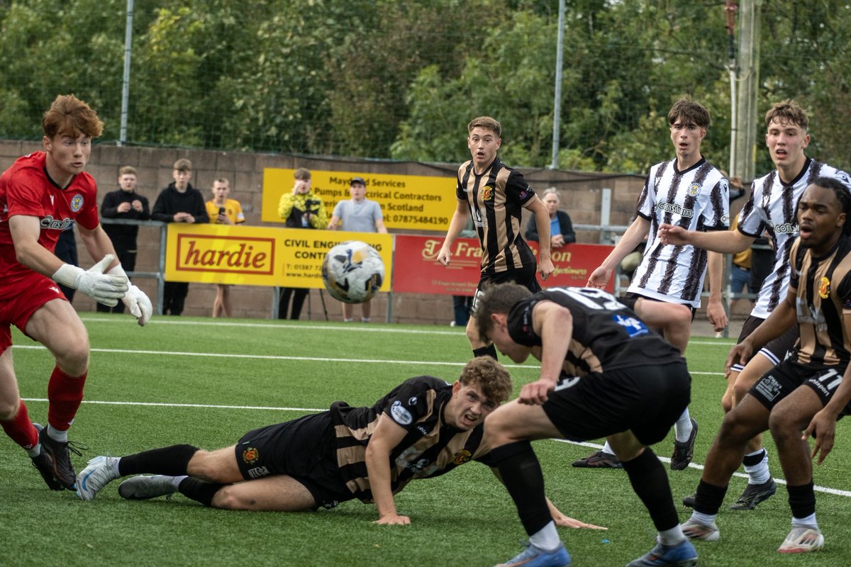 Few Shots From Today’s Match Between <a href="/AnnanAthleticFC/">Annan Athletic FC</a> v <a href="/saintmirrenfc/">St Mirren FC</a> B 📸📸