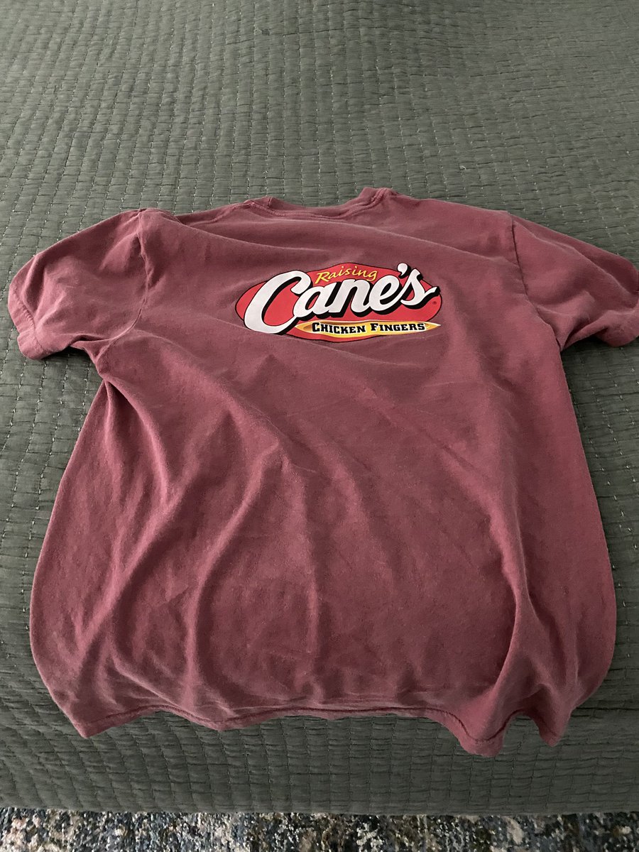 Bogan2's tweet photo. @raisingcanes please. I’m already providing free marketing https://t.co/Z3Z8cMn51w