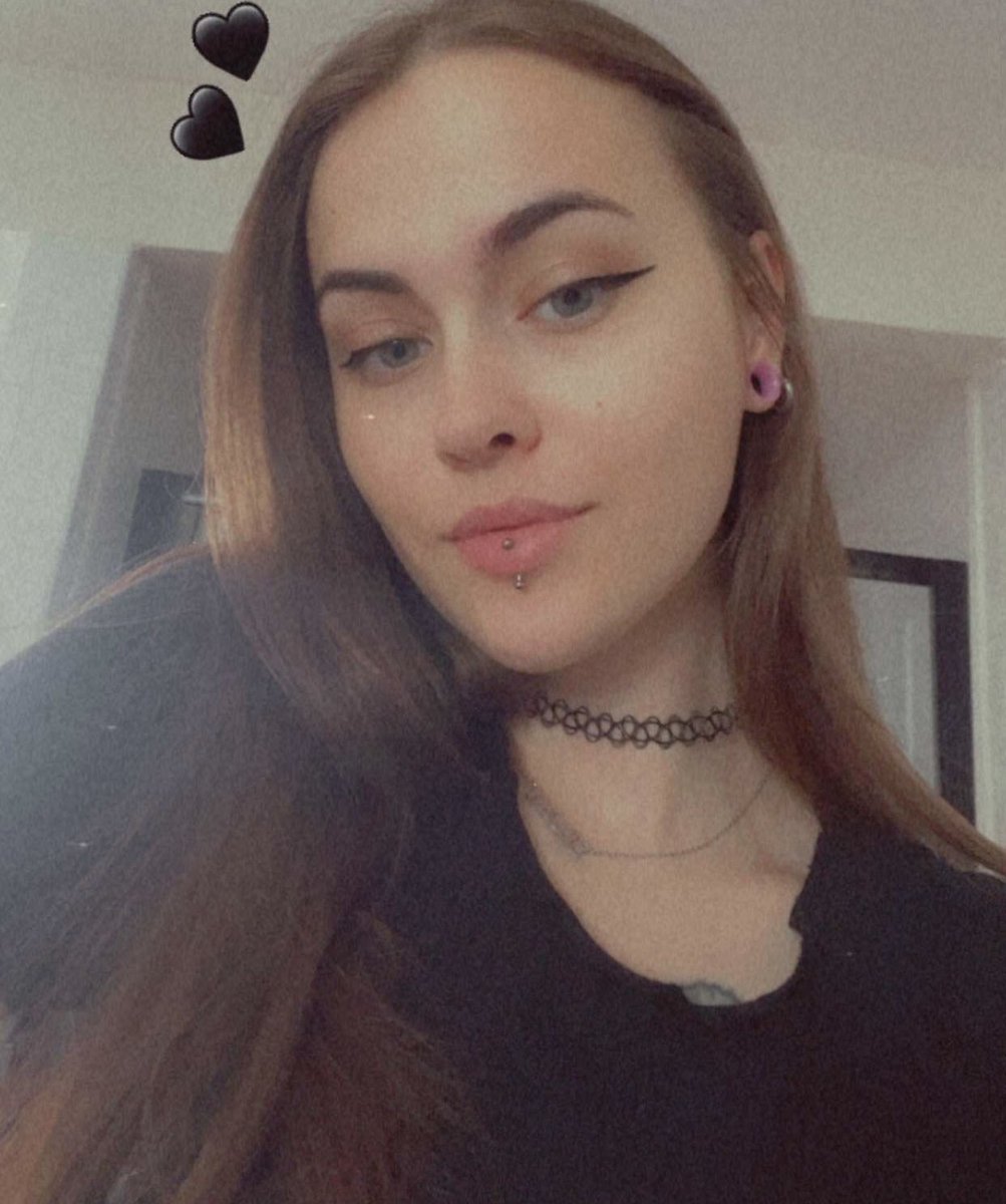 It's my birthday, by law you owe me major kisses ❤️❤️