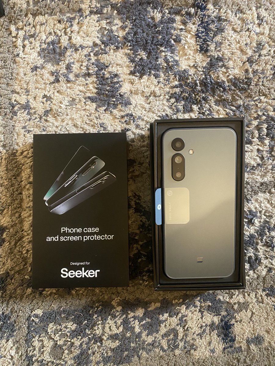 TwoShotsTrev's tweet image. Was blessed as a chosen one yesterday.

@solanamobile @SOLYD_STORE