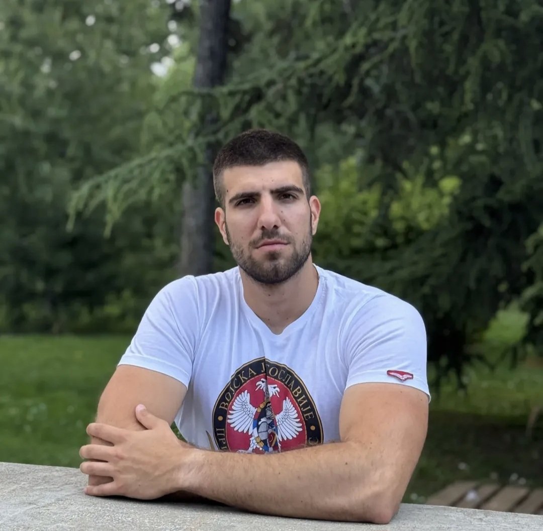 Od sutra opet u ćacilend usta te jebem botovska