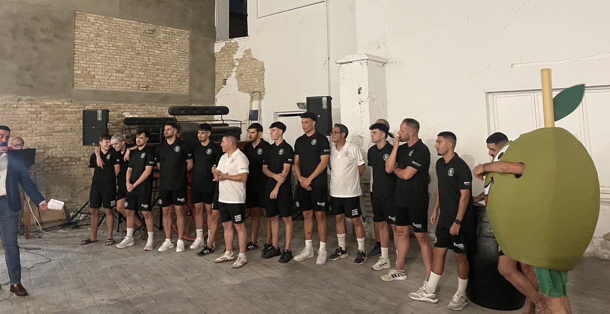 A por un año muy ilusionante, <a href="/bujalancefs/">CD BECONET BUJALANCE FS</a>. Vamos a pasarlo muy bien, <a href="/frente_aparato/">FRENTE APARATO</a>. EQUIPAZO ❤️🖤