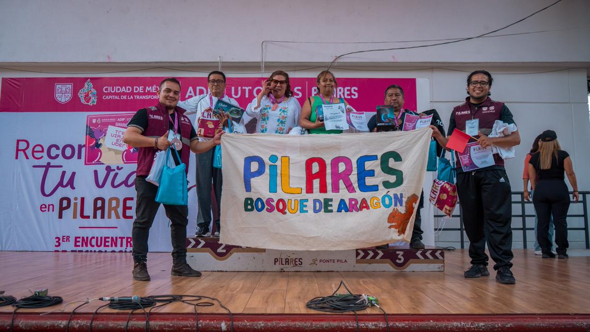 CdmxPilares's tweet photo. ¡Ya tenemos a lxs ganadores del Reto #ReconectaEnPILARES!📲 
Personas adultas mayores pusieron a prueba todo lo aprendido y compartieron su talento digital.
¡Felicidades a todxs los ganadores de #PILARES!🥳
🥇Bosque de Aragón
🥈Constitución de 1917
🥉Margarita Maza de Juárez https://t.co/ZekDLGiwxU