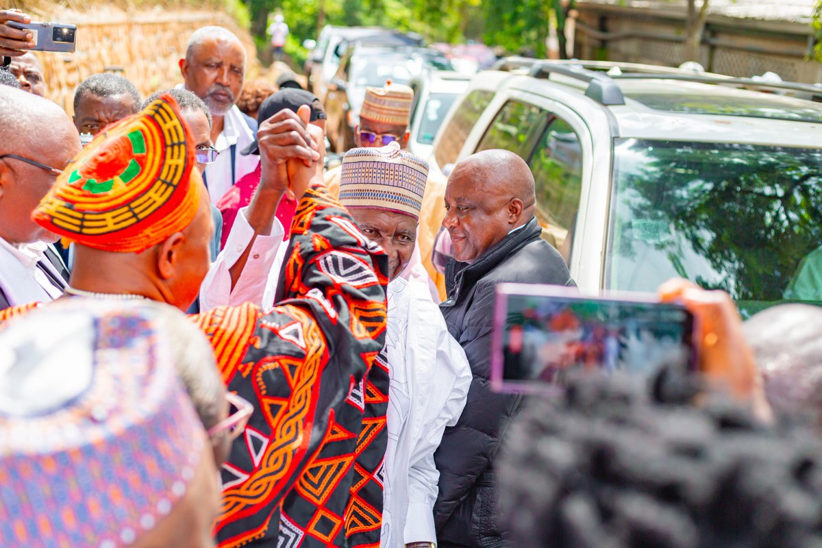 BBMaigari2025's tweet image. Thank you Bamenda - Northwest ! Together, in 37 days, we decide our future ! 🇨🇲✨
#BBM2025 #UNDP #NUDP #BAMENDA #NORTHWEST