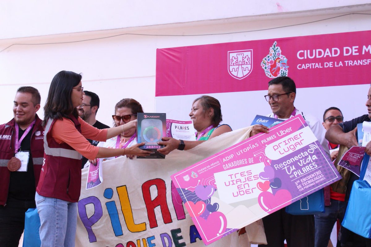 CdmxPilares's tweet photo. ¡Ya tenemos a lxs ganadores del Reto #ReconectaEnPILARES!📲 
Personas adultas mayores pusieron a prueba todo lo aprendido y compartieron su talento digital.
¡Felicidades a todxs los ganadores de #PILARES!🥳
🥇Bosque de Aragón
🥈Constitución de 1917
🥉Margarita Maza de Juárez https://t.co/ZekDLGiwxU