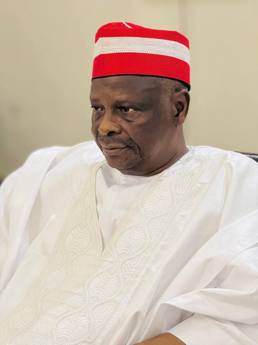 𝐊𝐰𝐚𝐧𝐤𝐰𝐚𝐬𝐨’𝐬 𝐏𝐨𝐥𝐢𝐭𝐢𝐜𝐚𝐥 𝐆𝐞𝐧𝐞𝐫𝐨𝐬𝐢𝐭𝐲 𝐚𝐧𝐝 𝐭𝐡𝐞 𝐁𝐮𝐫𝐝𝐞𝐧 𝐨𝐟 𝐁𝐞𝐭𝐫𝐚𝐲𝐚𝐥

By 

Aliyu Isa Aliyu, Ph.D

During my time as the financial secretary of NNPP in Kano state and other political  engagements, I saw clearly how many of the so-called