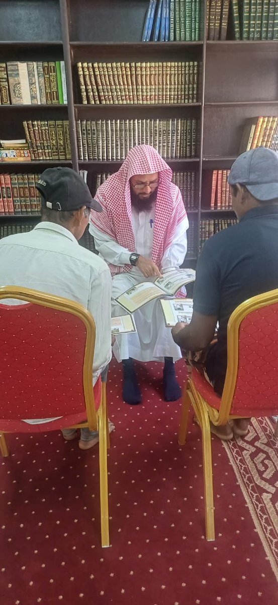 الدروس العلمية يوم الجمعة في مقر الجمعية

#علم_نجاة
#نجاة
#الجاليات
