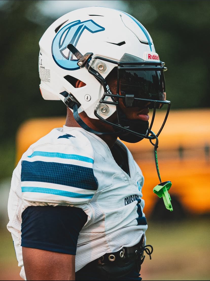 Damar Olds (@damar_olds) on Twitter photo Great team win vs steel valley check out my week 2 film‼️‼️
<a href="/TheHook720/">Brian Fernandes</a>
<a href="/TribLiveHSSN/">TribLive HSSN</a>
<a href="/PRZVicCastillo/">VicCastilloPRZ</a>
<a href="/RoboLeonard/">Anthony Leonard</a>
<a href="/FTRreport/">Fast Track Recruits</a>
<a href="/CoachNoonanRU/">Charlie Noonan</a>
<a href="/Duq_CoachMack/">Garrett Mack</a>
<a href="/WPIAL_Insider/">WPIAL Insider</a>
hudl.com/v/2SbQXp Great team win vs steel valley check out my week 2 film‼️‼️
<a href="/TheHook720/">Brian Fernandes</a>
<a href="/TribLiveHSSN/">TribLive HSSN</a>
<a href="/PRZVicCastillo/">VicCastilloPRZ</a>
<a href="/RoboLeonard/">Anthony Leonard</a>
<a href="/FTRreport/">Fast Track Recruits</a>
<a href="/CoachNoonanRU/">Charlie Noonan</a>
<a href="/Duq_CoachMack/">Garrett Mack</a>
<a href="/WPIAL_Insider/">WPIAL Insider</a>
hudl.com/v/2SbQXp