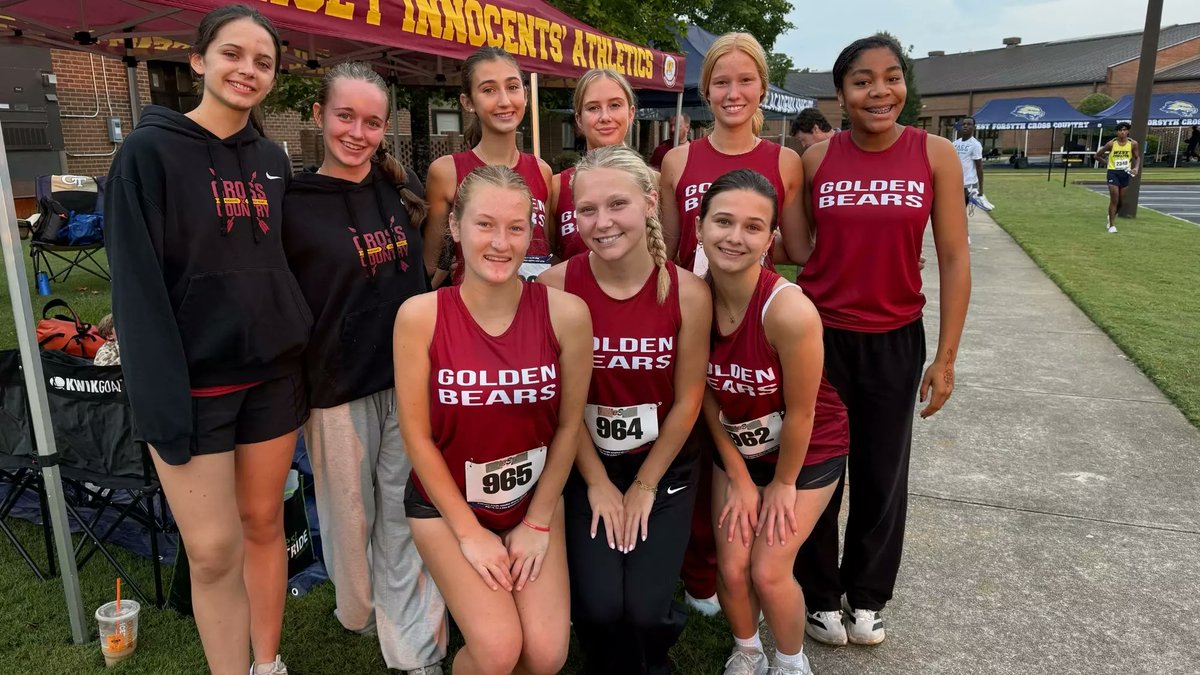 TonyWatkinsHIES's tweet photo. Bears Cross Country had a great day at Carrollton! 🐻🏃🏃‍♀️#WeFast #GoBears 
Read about it here:
https://t.co/Z7QSOzrLIS https://t.co/NP6CBk2PpP
