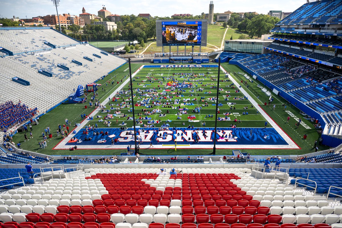 The Border War showdown between <a href="/KU_Football/">Kansas Football</a> and <a href="/MizzouFootball/">Mizzou Football</a> is tied at the half. A watch party for fans is happening at "The Booth" in Lawrence.