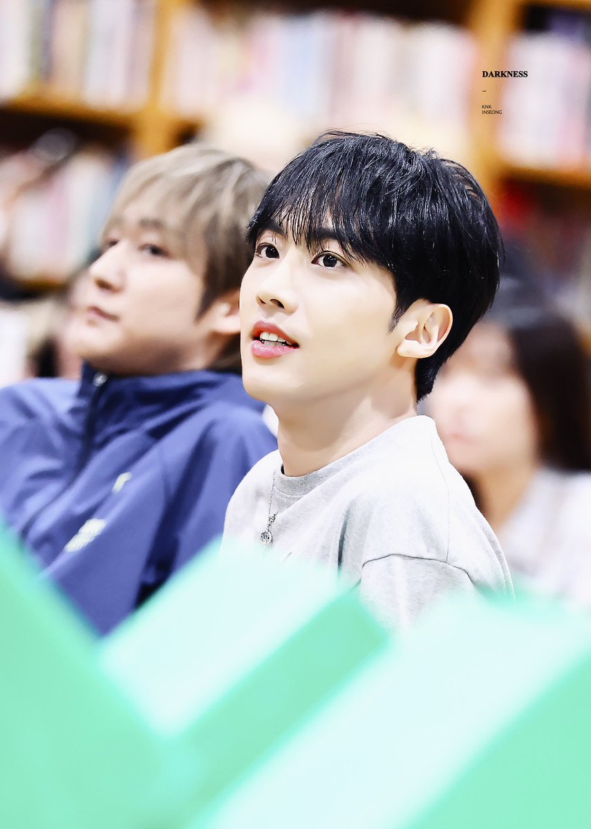 250607.

　　🏕️팬캠프✨PRINCE MAKER✨

-

🫧🫧🫧🫧🫧🫧
#인성 #정인성 #INSEONG
#KNK #크나큰 #인성짱짱
<a href="/KNKOfficial220/">크나큰(KNK)</a>