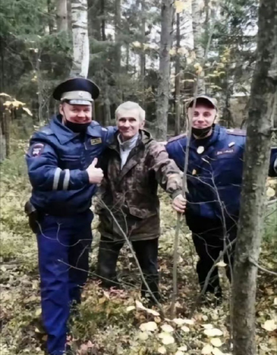 __KhanSâHäB tweet media