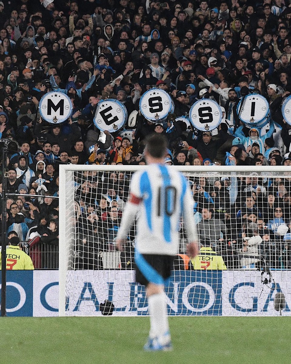 Messi Archive (@messi_archive) on Twitter photo 