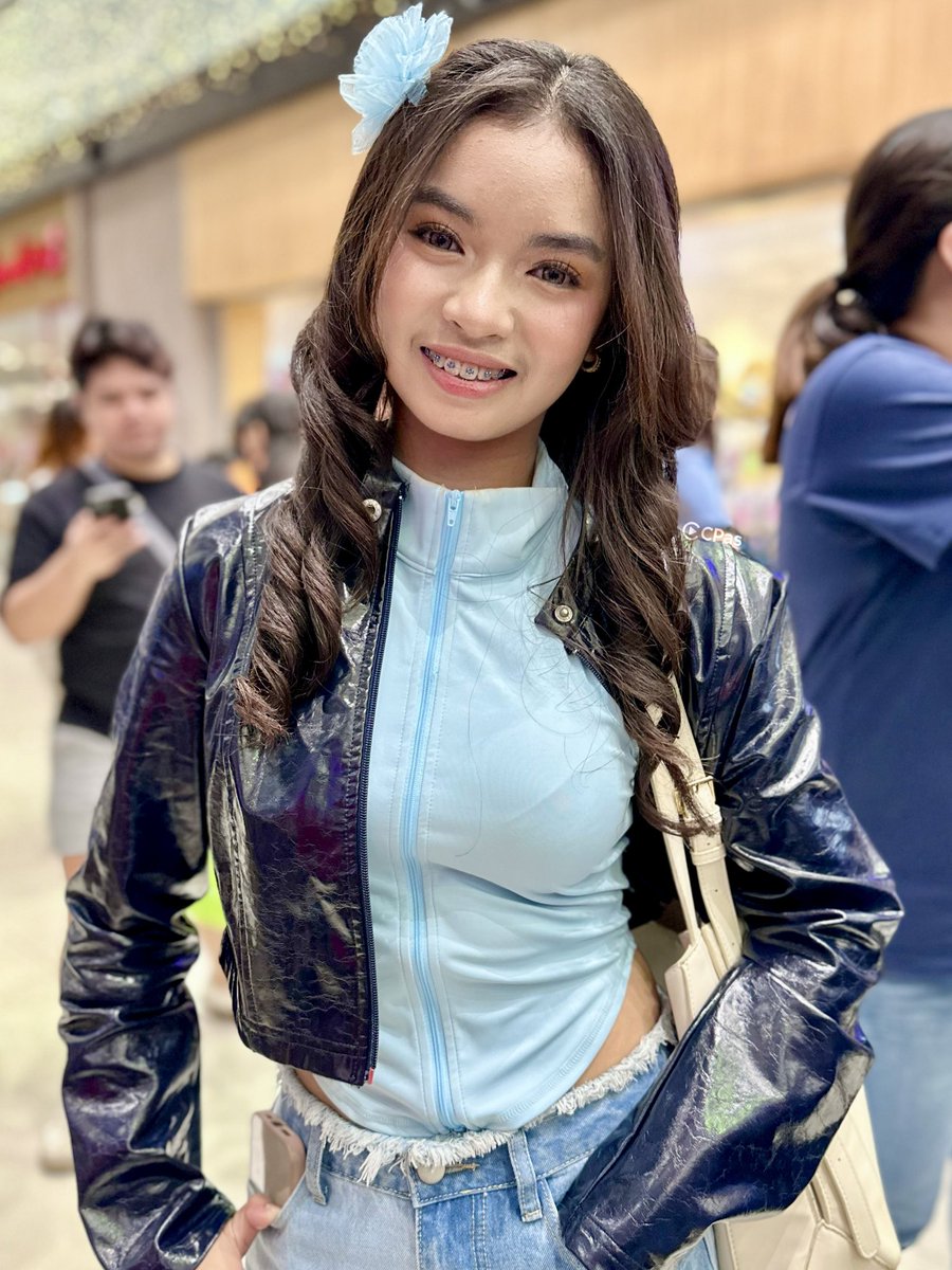 CPas1220's tweet photo. 📸 HiUS Solen: PhotoSnaps at POPVERSE SMDC Light Mall
#HiUS @hiusofficial
#HIUS_solen @keensolen_dy
#POPVERSEatSMDCLightMall https://t.co/ku80p7wcc1
