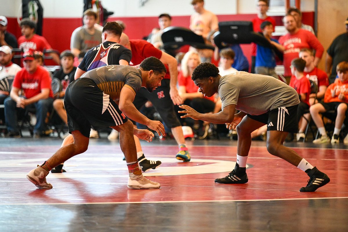 OPS_BearWrestle's tweet photo. @bignose_abdi getting some work in with 2-time AA @gas_caleb at the @HuskerWrestling open practice! 

📸@Mogui131 https://t.co/unoCxGCReP
