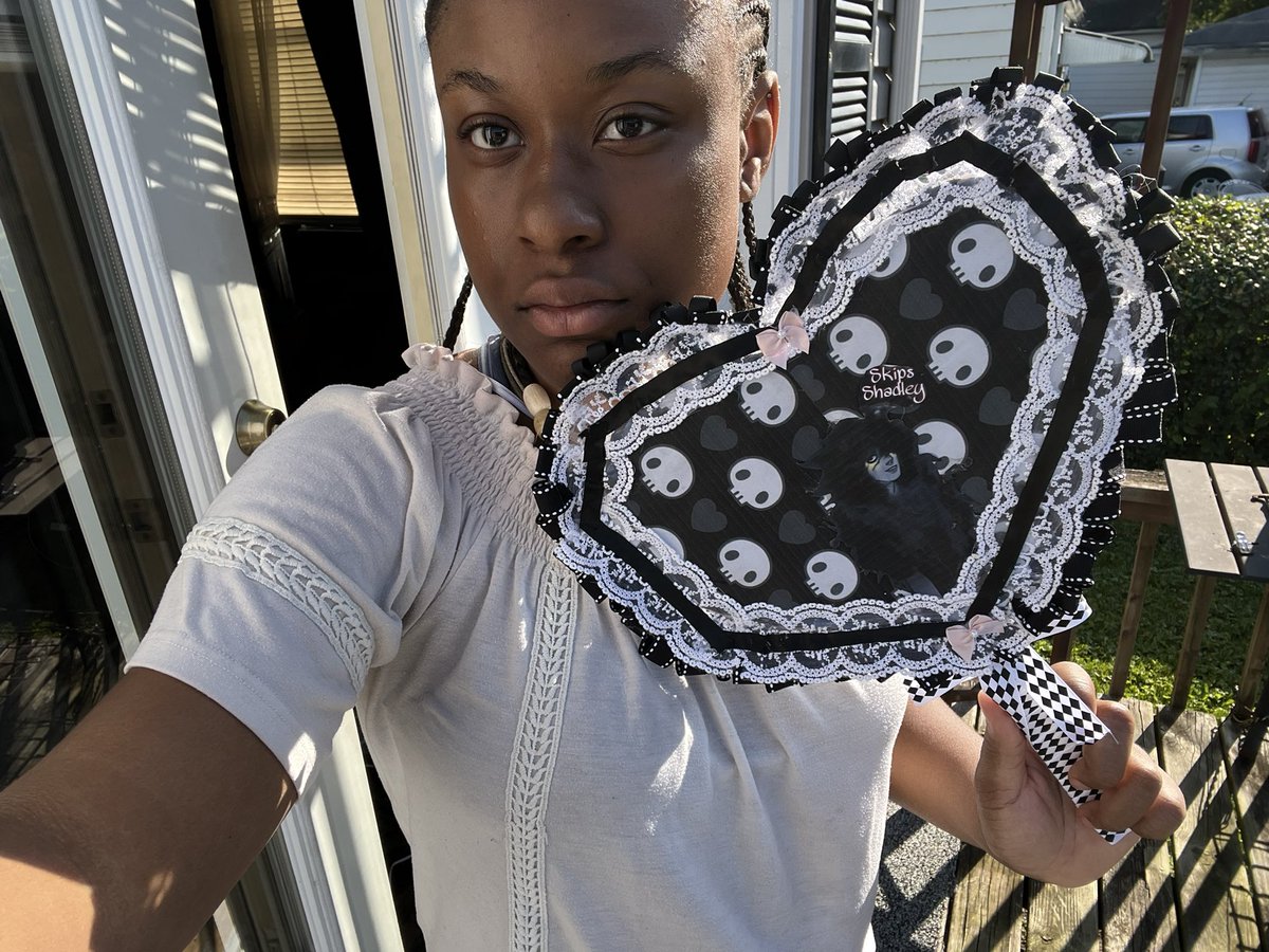 NaiboiMuhinyi's tweet photo. Do yall fw my skips shadley picket? #riako #dateeverythinggame #dateeverything #skipsshadley #selectivesharing  #yumetwt #yumeship #picketfan I need more date everything mooties pls— https://t.co/5e5lyJ5dIe