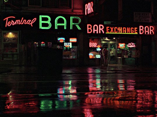 TheCinesthetic's tweet photo. Taxi Driver (1976) dir. Martin Scorsese https://t.co/2qpzbL1uNn