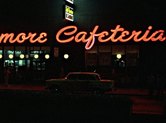 TheCinesthetic's tweet photo. Taxi Driver (1976) dir. Martin Scorsese https://t.co/2qpzbL1uNn