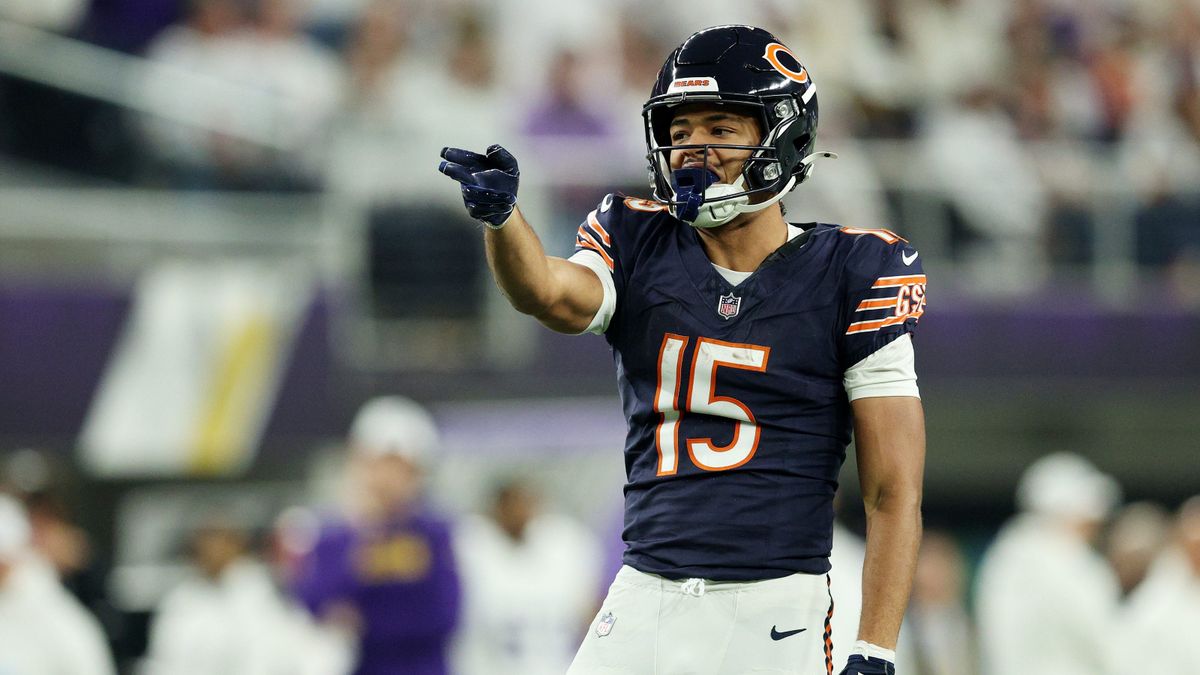 The Chicago Bears and Minnesota Vikings will square off in Week 1. Here's who you should start and sit in fantasy football. bearswire.usatoday.com/story/sports/n…