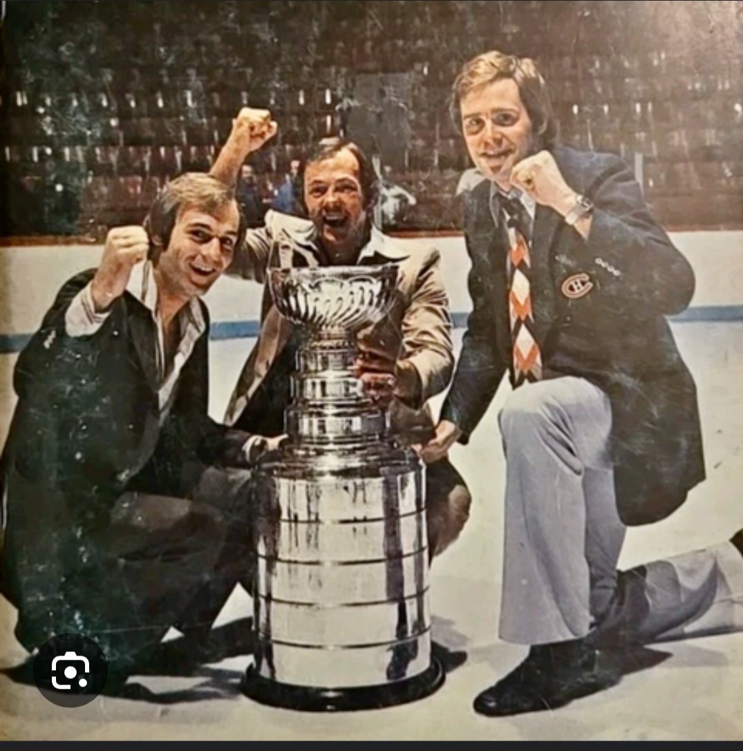 The Hockey World loses one of its  greats.   6 x #stanleycup Champion Ken Dryden <a href="/HockeyHallFame/">Hockey Hall of Fame</a> <a href="/CanadiensMTL/">Canadiens Montréal</a> <a href="/NHL/">NHL</a>