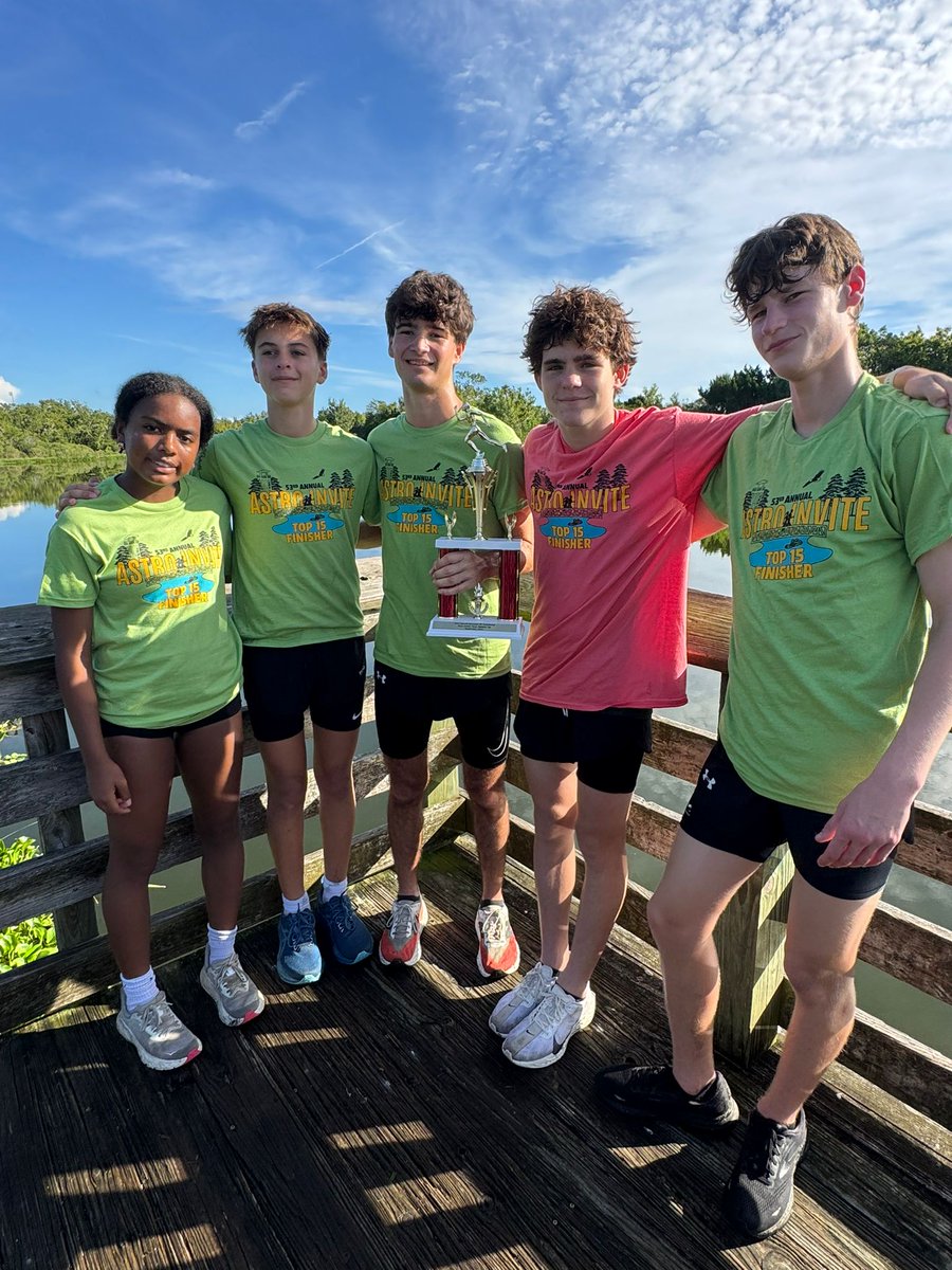 pinecresttrack's tweet image. Astronaut Invite Runners-Up!  4 boys in top 15: Frawley, Tobon, Harrington, Albanese.  Girls 9th led by Michaela Lang in 9th place. #PCXCountry #PCTrack #PCAthletics #PCPanthers
#PCAlumni