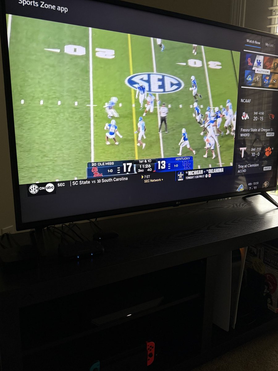 #ad It’s that <a href="/Xfinity/">Xfinity</a> Sports App season and you’ll love using it! #Xfinity