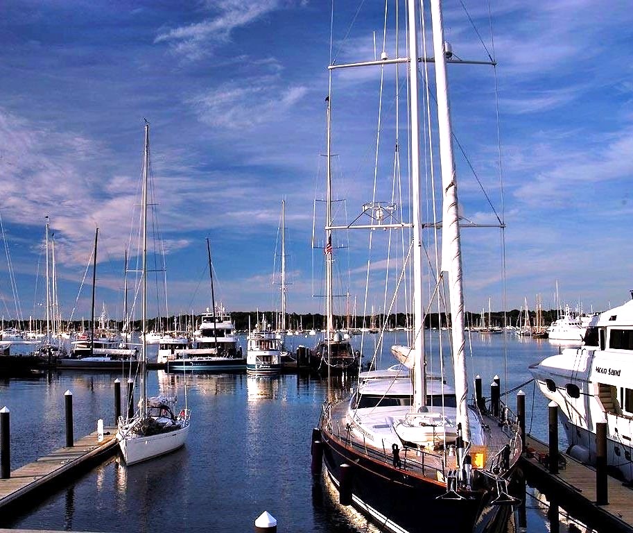 Endless Summer With A Nice Afternoon On The Harbor In Newport...😎