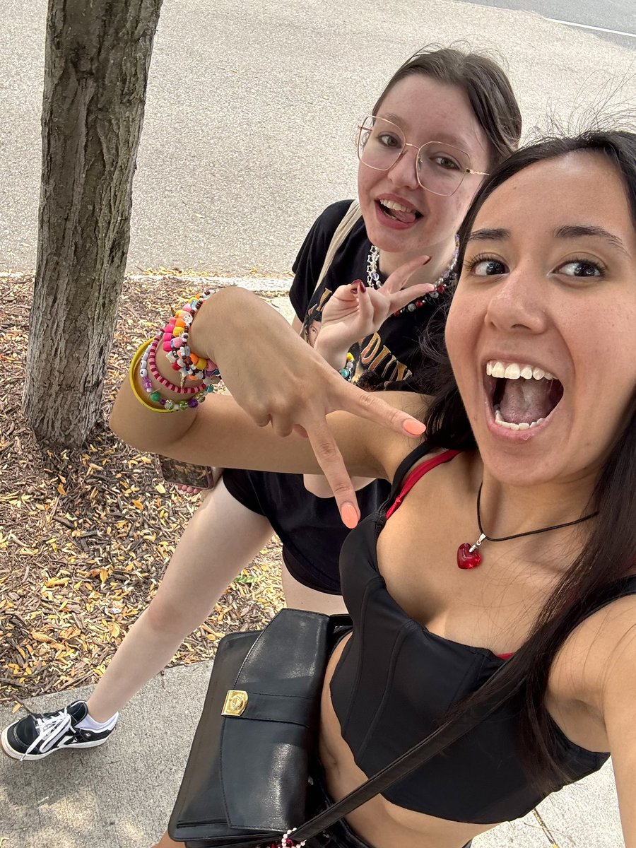 BREACH was PEAK |-/❤️🖤 <a href="/twentyonepilots/">twenty one pilots</a> <a href="/aliienlynn/">lynn ☽</a> <a href="/tylerrjoseph/">tyler jøseph</a> <a href="/joshuadun/">josh dun</a> #twentyonepilots #breach