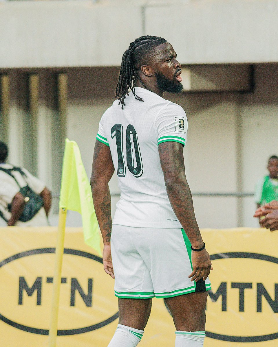 T.e.a.7_ tweet media