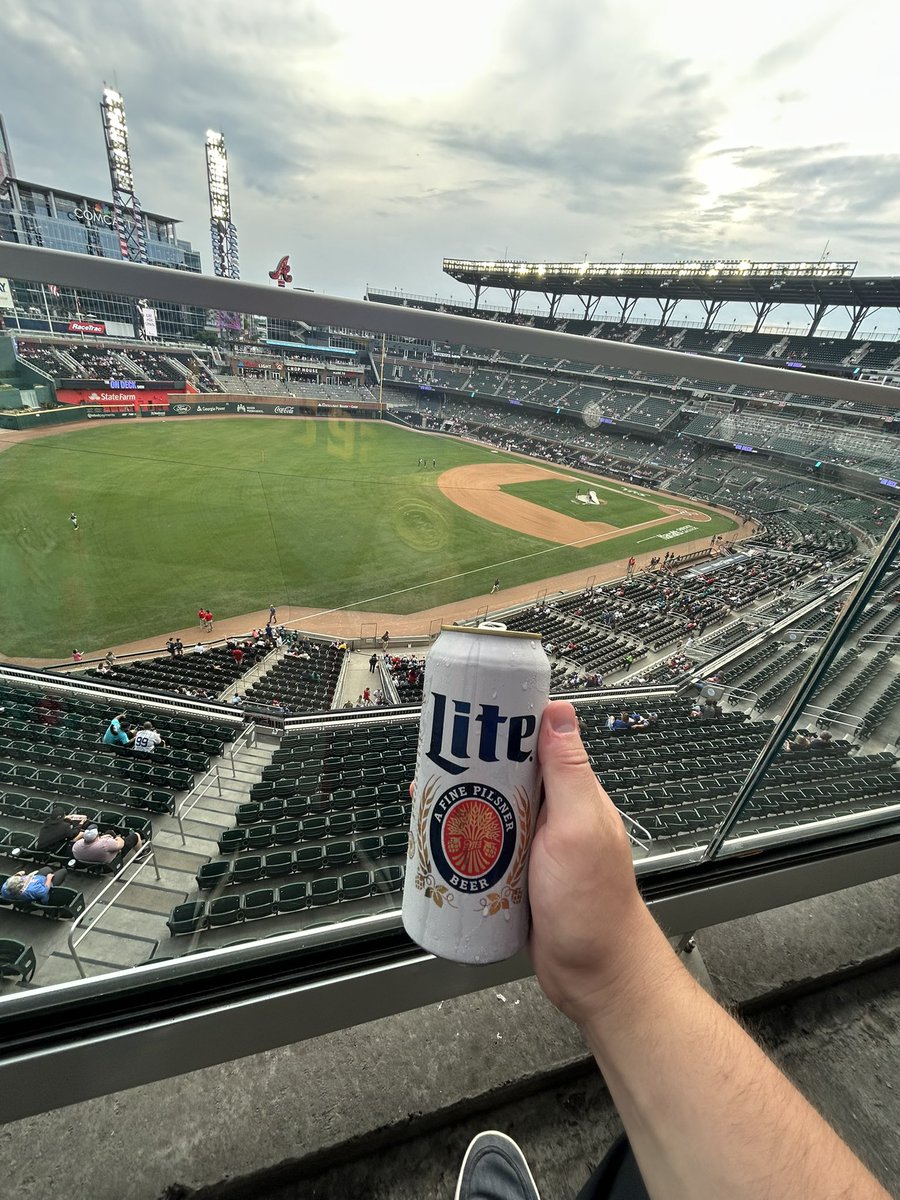 trevorcurl9's tweet photo. It’s Miller Time. #LetsGoMs https://t.co/xCbYPcl1vR