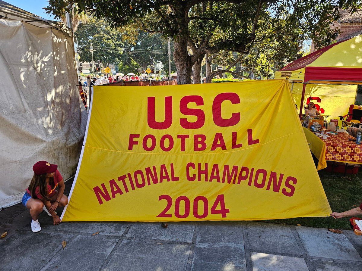 InsideUSC tweet media