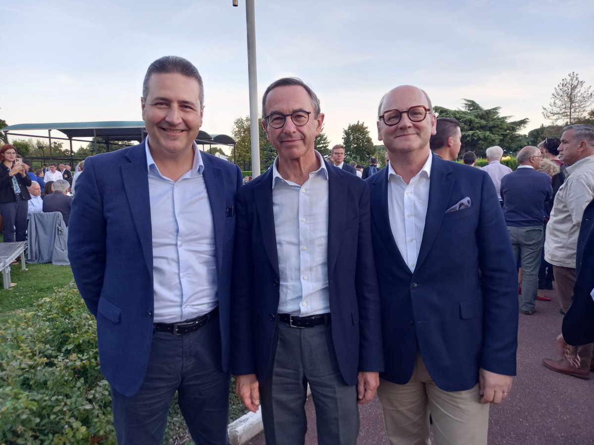 LeHavreLR's tweet image. Présent @FORESTIERJacqu1 au Rendez vous de la Droite organisé par @lesRepublicains avec @BNaous @BrunoRetailleau à Port Marly