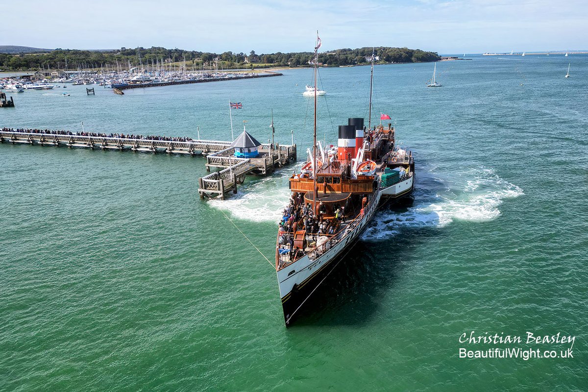 Beautiful Wight (@beautifulwight) on Twitter photo The Waverley Paddle Steamer docking at Yarmouth Pier this morning. She looked resplendent in the bright sunlight. <a href="/PS_Waverley/">Paddle Steamer Waverley</a> The Waverley Paddle Steamer docking at Yarmouth Pier this morning. She looked resplendent in the bright sunlight. <a href="/PS_Waverley/">Paddle Steamer Waverley</a>