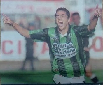 Mundo Chicago tweet media