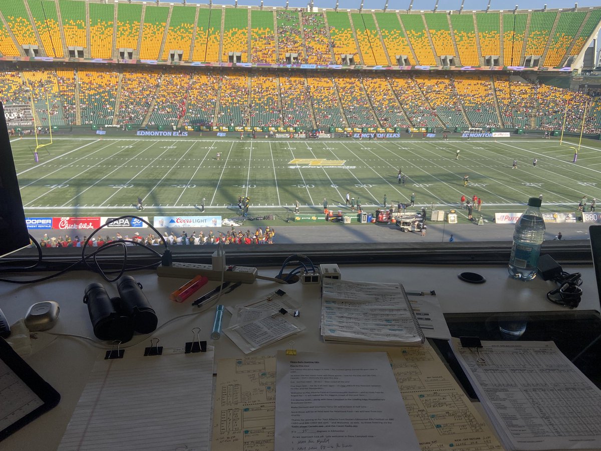 Morley_Scott's tweet photo. Game time.  Let’s go.  #Boothshot https://t.co/y1h6SIUIYH https://t.co/FRMBpHil2w