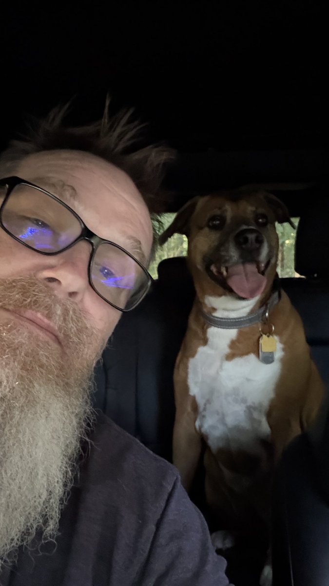 GraymanPOTA's tweet photo. Skipper the #pota dog and I are at US-4215 working on closing out 10,000 activator QSOs from the park. Just over 500 remaining, so look for me on the spotting page or add my callsign to #HamAlert https://t.co/Nm29rdxzT6