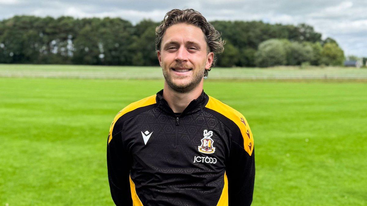 Crawley Will Swan vs Ladford Will Swan