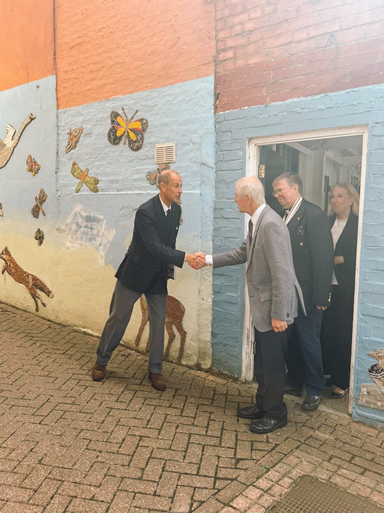 Minima Yacht Club, Kingston upon Thames tweet media