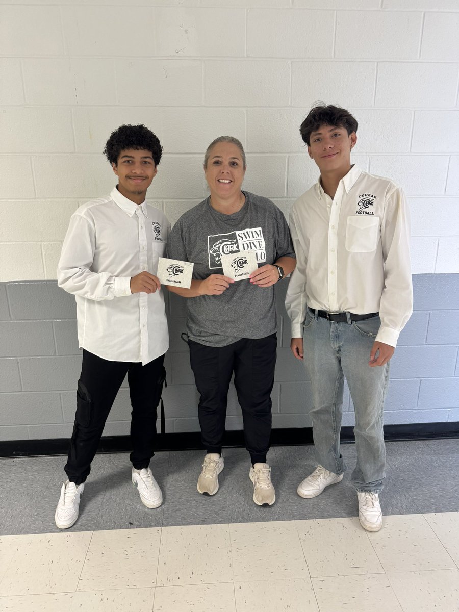 Becca Halliburton tweet media